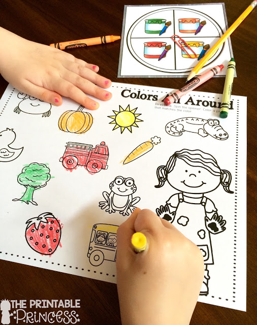 This post has some great ideas for back to school games for Kindergarten! Click through to learn about counting, puzzles, name practice, uppercase and lowercase letters, colors, and more! These puzzles can be used ANY time of year, and they even work for your preschool and 1st grade students. 