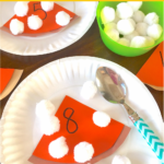 Thanksgiving math and literacy freebie